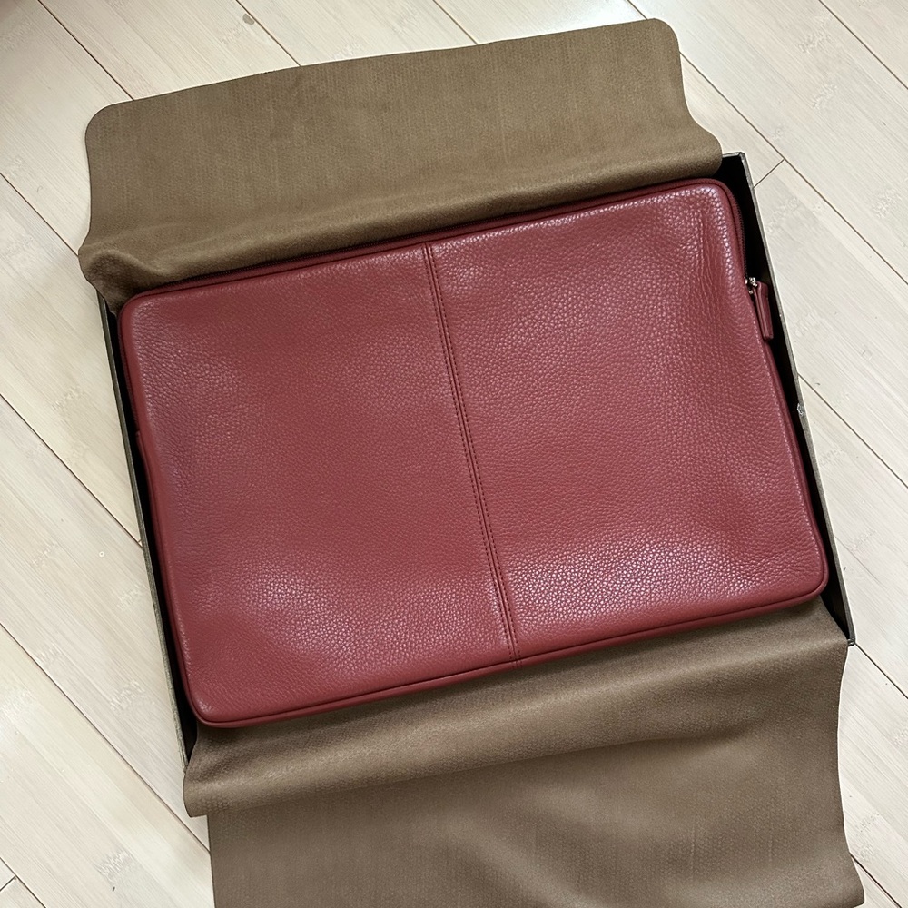 Leatherology laptop case